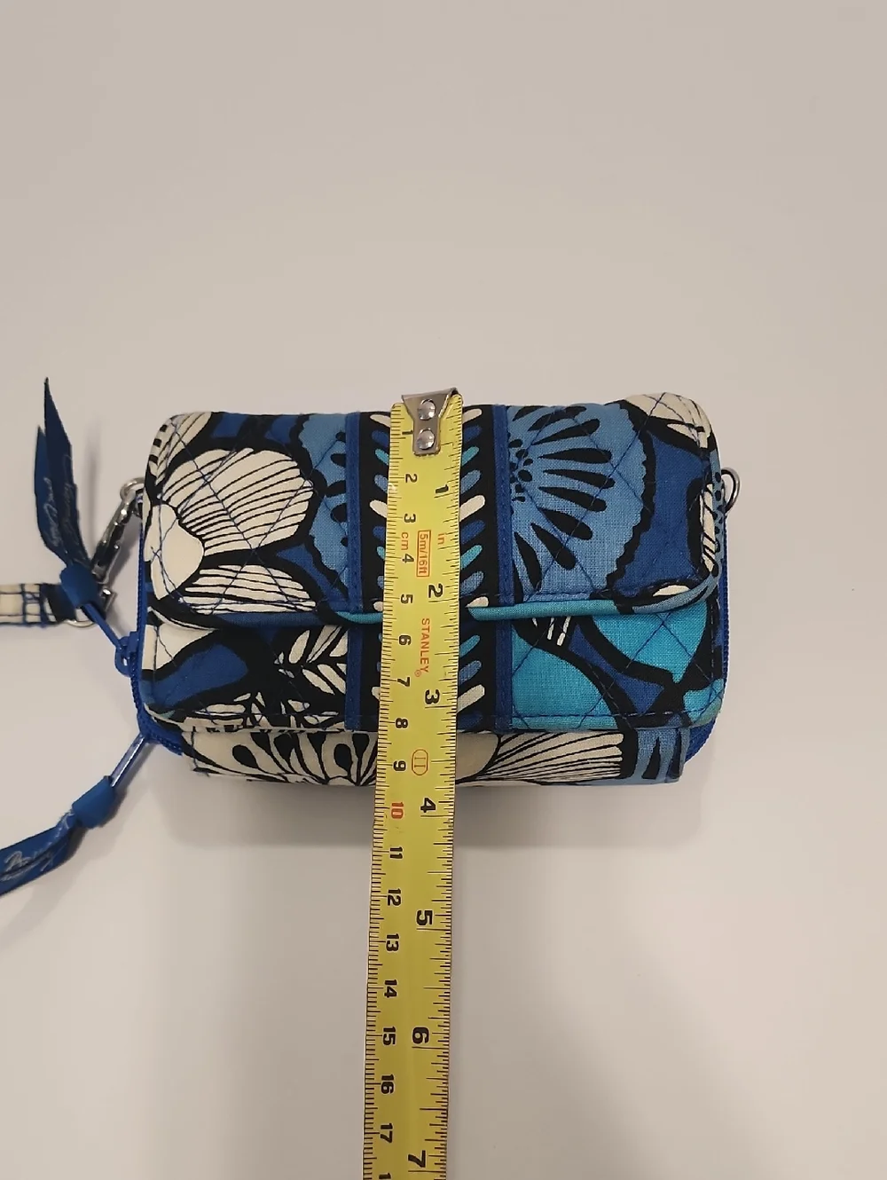 Vera Bradley Blue Floral Wallet - Picture 3 of 7